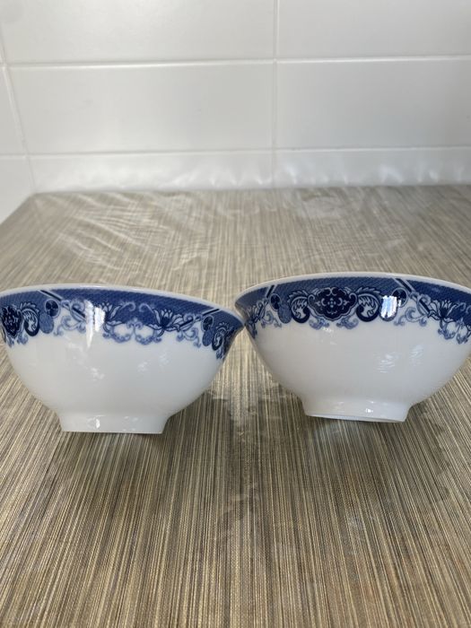 Prato e tigela de porcelana