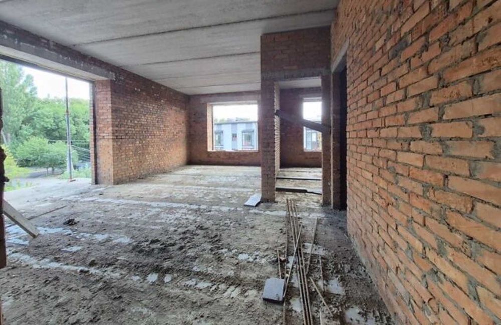 Продаж 1к великогабаритної квартири в Агрономічному
