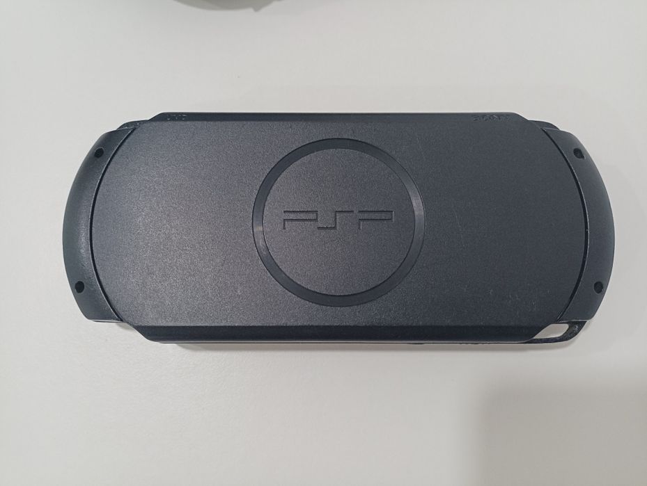 PSP Street e1004 desbloqueada 64gb