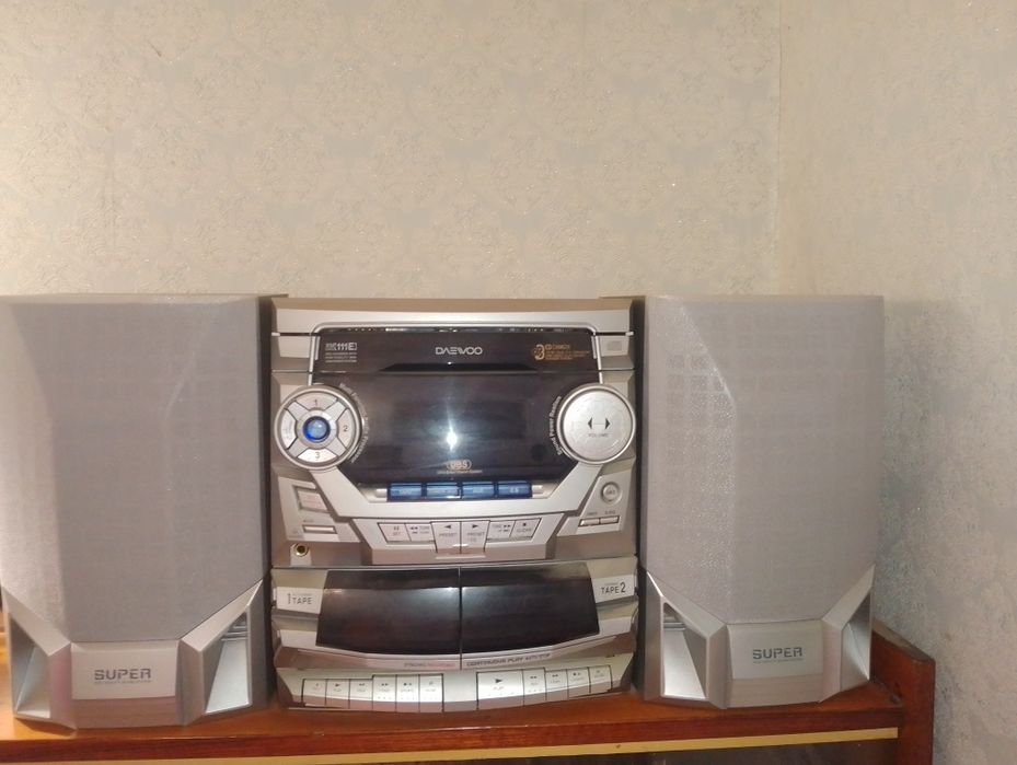 Музичний центр DaewooXM-111Е