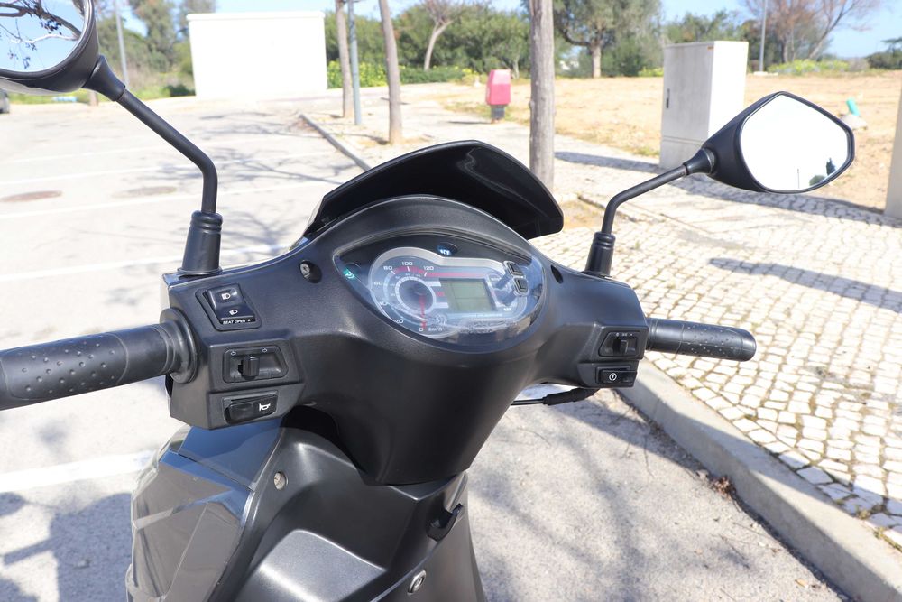 Scooter Sym Symphony 125