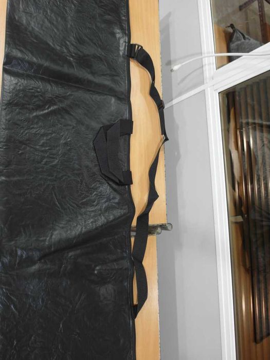 Bolsa comprida para transporte em pele sintética