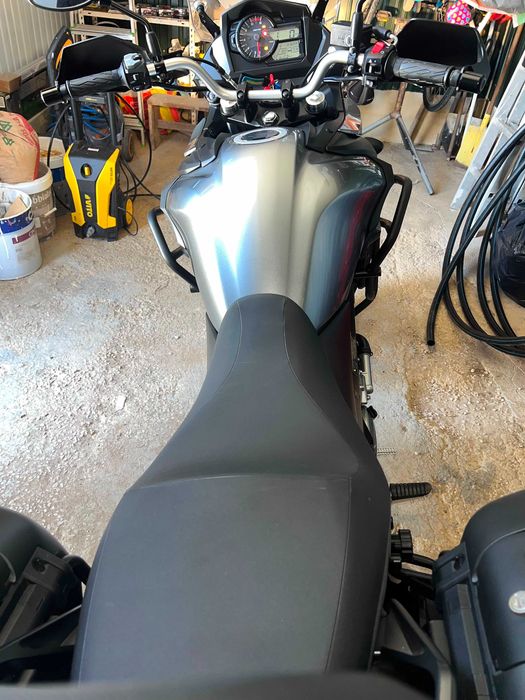 Suzuki vtrong 650
