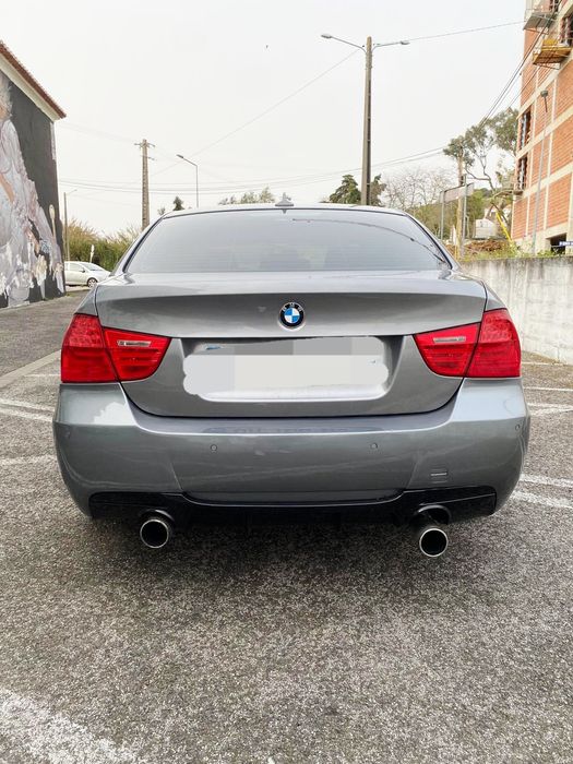 BMW 318d ano 2011