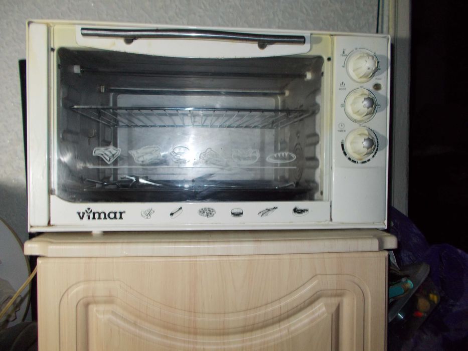 Электродуховка Vimar конвекция, вертел, гриль.