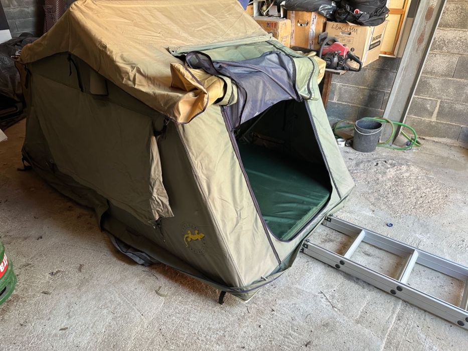 Tenda de Tejadilho GORDIGEAR TANAMI 140 LIGHT – Usada, Muito Bom Estado