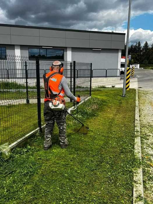 Sprzątanie biur, lokali, firm, instytucji.