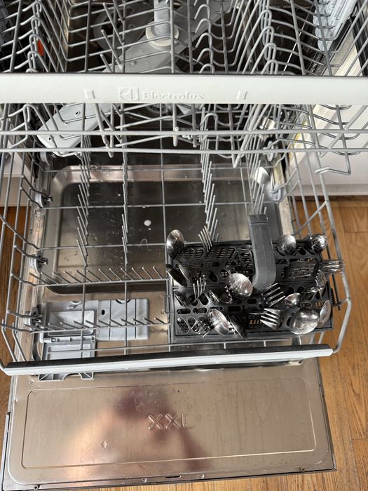 Zmywarka do zabudowy 60 Elektrolux Esl6551RO