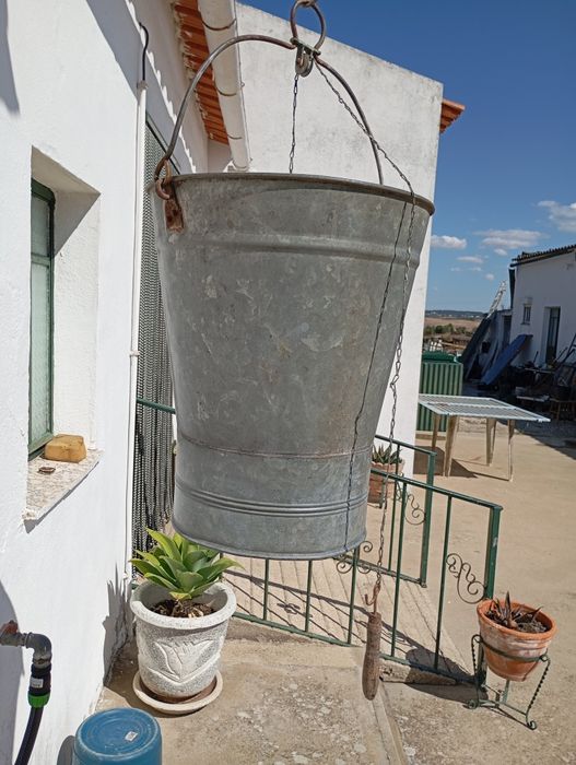 Balde de duche de pendurar com válvula e chuveiro