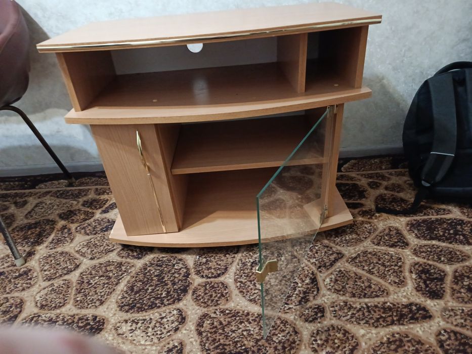 Тумба под телевизор