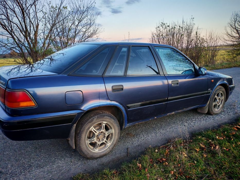 Автомобіль Daewoo Espero