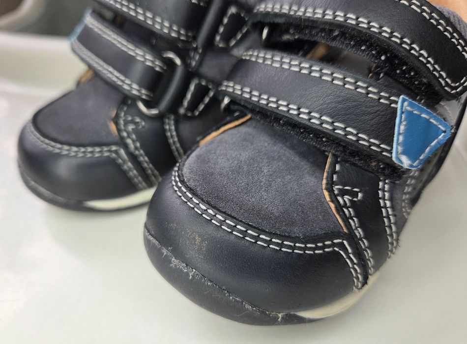 Кросівки Geox Respira 12 см.(20 розмір)— Стан Нових!
​Оп