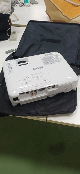 Projetor Epson EB-S31  +  Tela e Tripé Napofix
