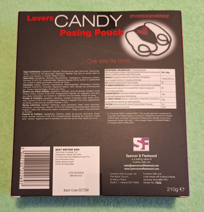 Stringi męskie z cukierków, koralików