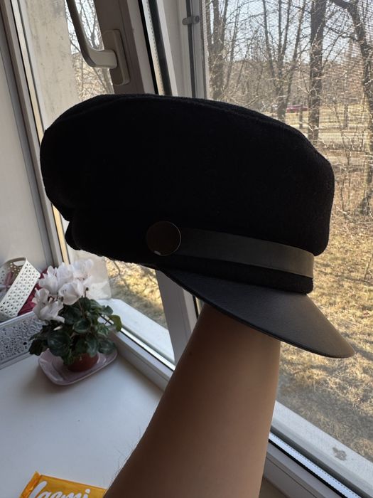 Кашкет жіночий новий