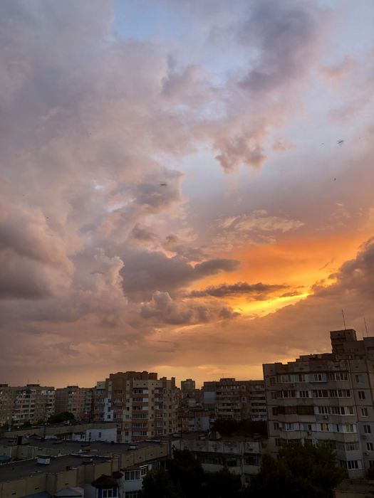 2-кімнатна у новобудові 70 м2 з елітним ремонтом та меблями. (4й Тавр)