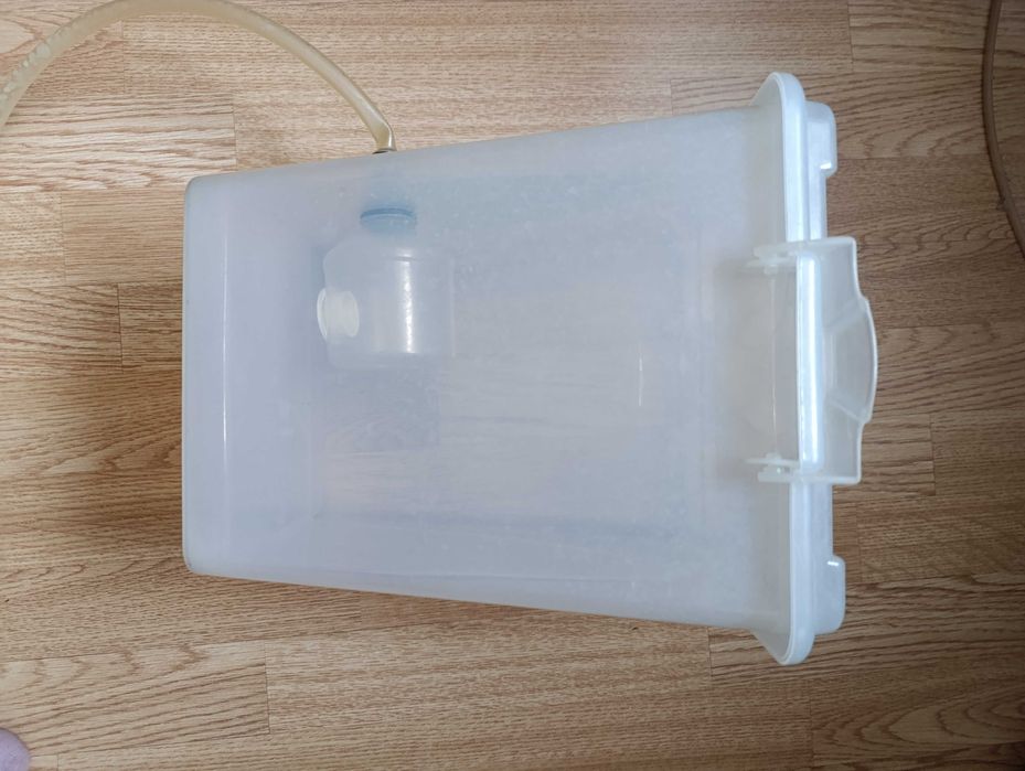 Система для очистки води об’ємом 10л