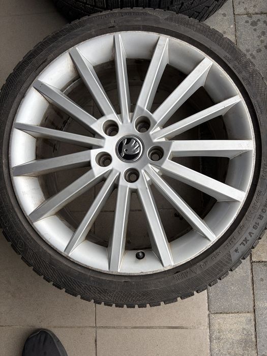 Oryginalne Alufelgi Skoda 18" 5x112 | Proste, Oryginał VAG | Octavia Superb