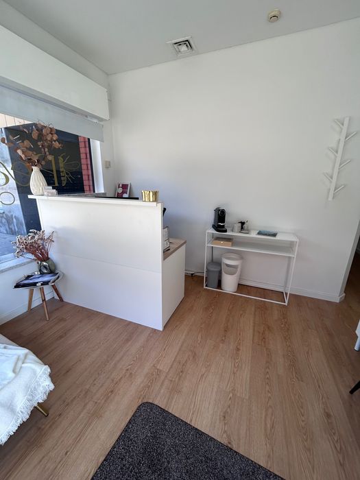 Gabinete em clínica nas colinas do cruzeiro