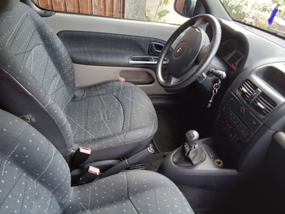 Renault clio 2002