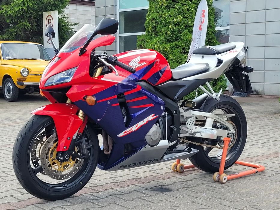 Honda CBR CBR600RR,Pc37,Film!!!
