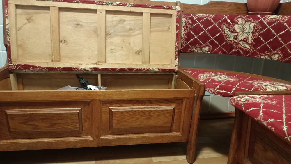 Меблі для кухні(куточок)