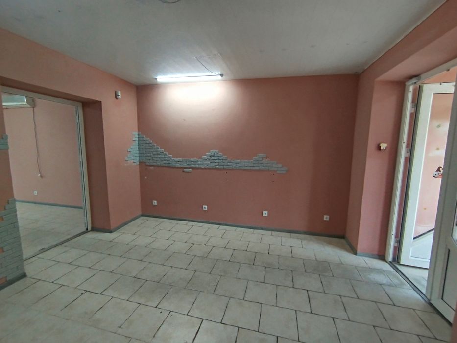 Продаж або Оренда  комерційної нерухомісті 58м². р-н УНУС