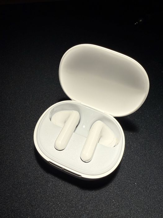 Słuchawki bezprzewodowe Xiaomi Redmi Buds 4 Lite – stan jak nowe