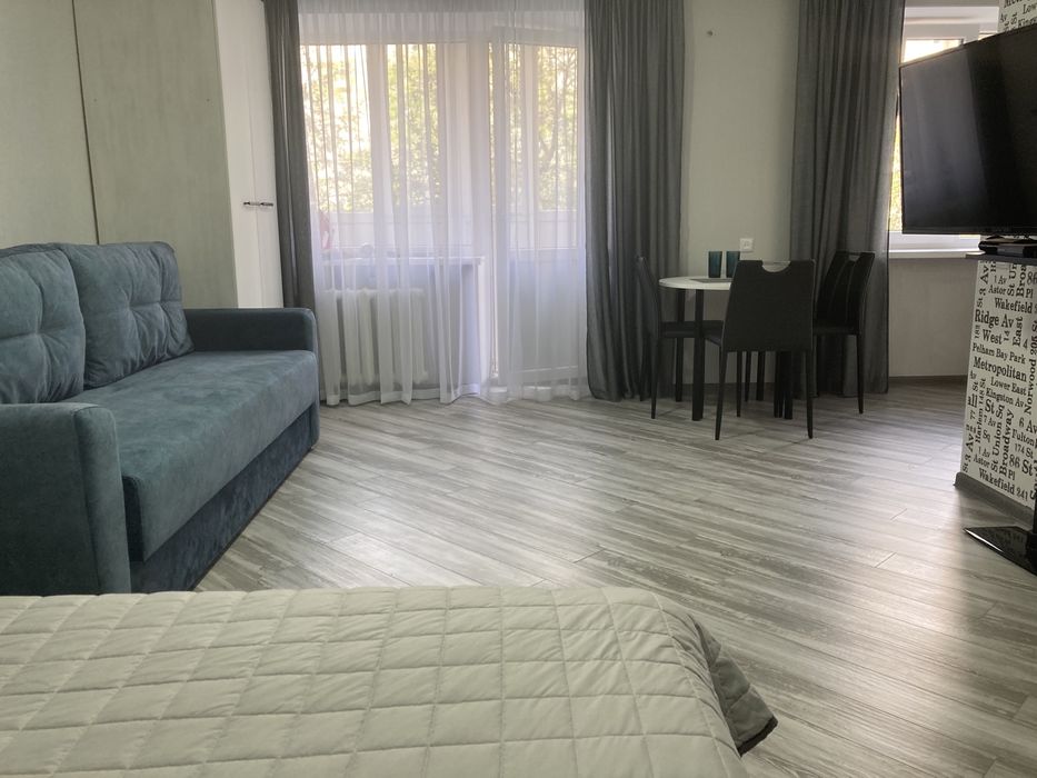 1-к квартира ЛЮКС подобово,центр-площа Перемоги,вокзали,Смарт ТВ,док’