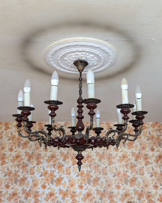 Żyrandol 12 ramienny