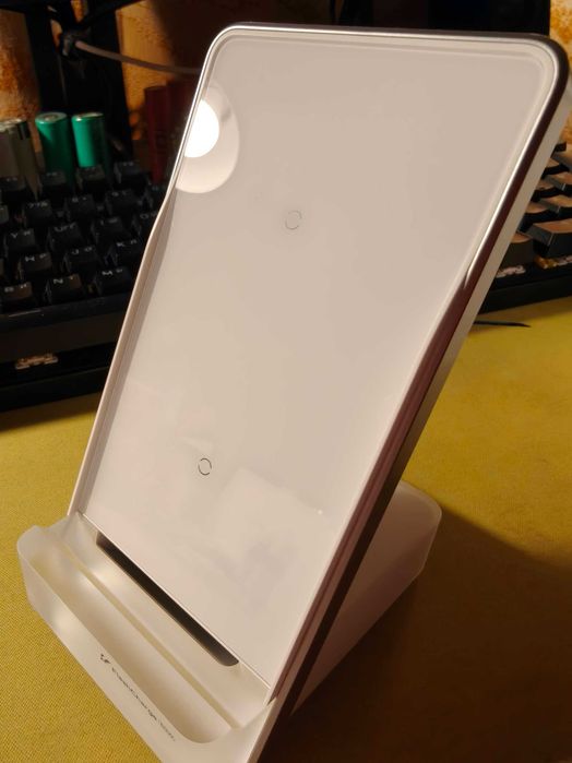 Бездротовий зарядний пристрій vivo 50W Wireless Flash Charger