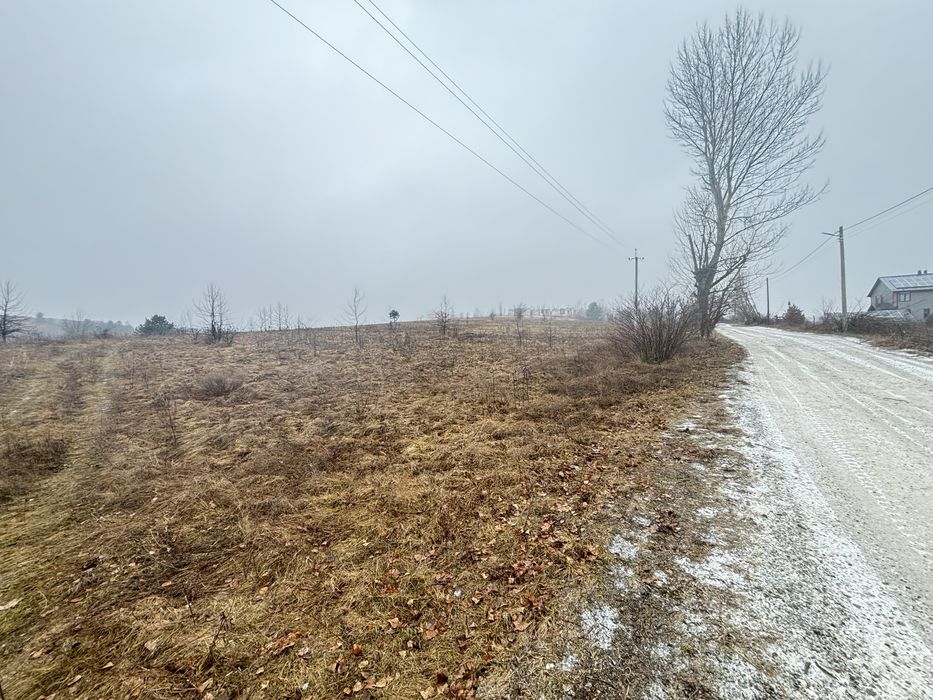 Продаж ділянки під забудову с. Старі Безрадичі