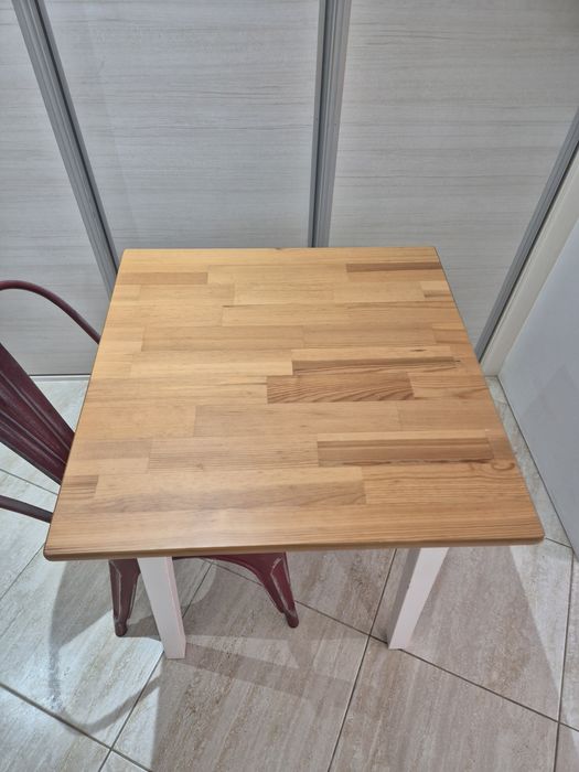 Mesa Pinntorp - Ikea