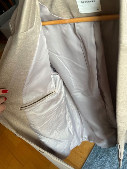 Płaszcz klasyczny męski na wiosnę