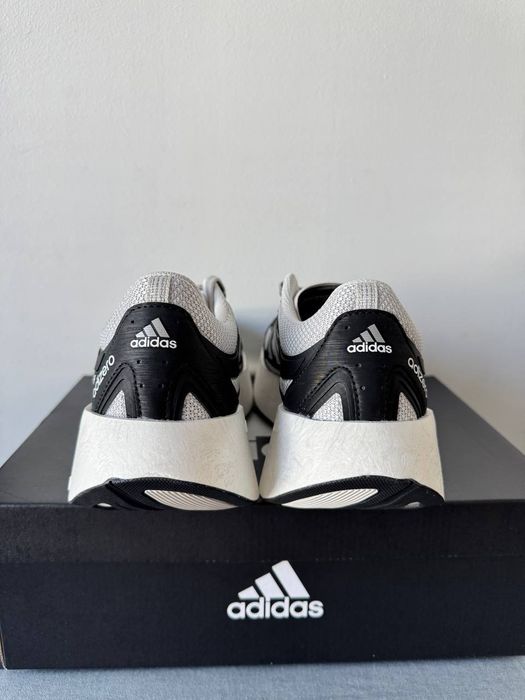 Кросівки Adidas Adizero Aruku розміри 38,38.5,42,42.5,43,44,44.5