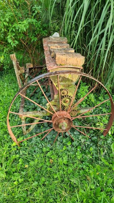 Siewnik konny na podnośnik