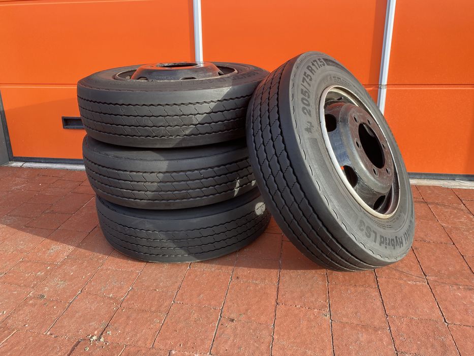 Колеса взборі 17.5 на mercedes iveco  rex vario 814 диски резина