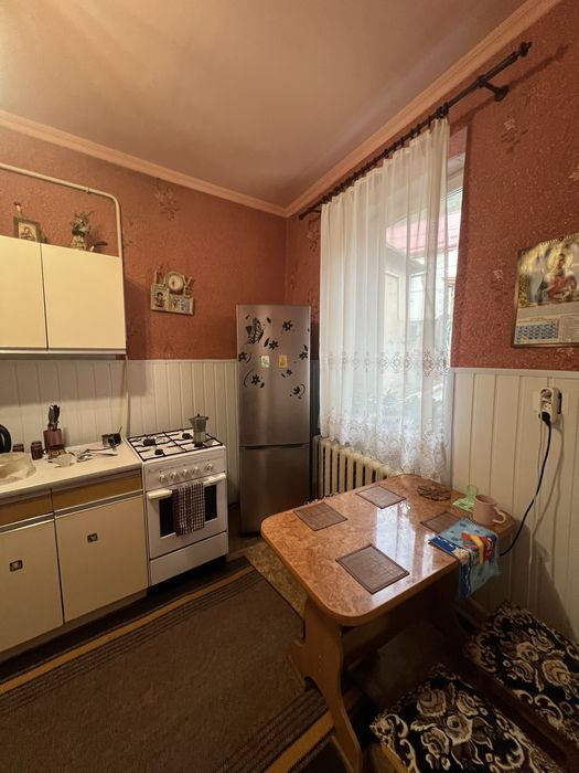 Продаж будинку у паланку гарний стан.