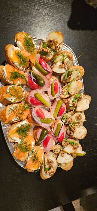 Kanapeczki-Przystaweczki-deserki Mini Catering