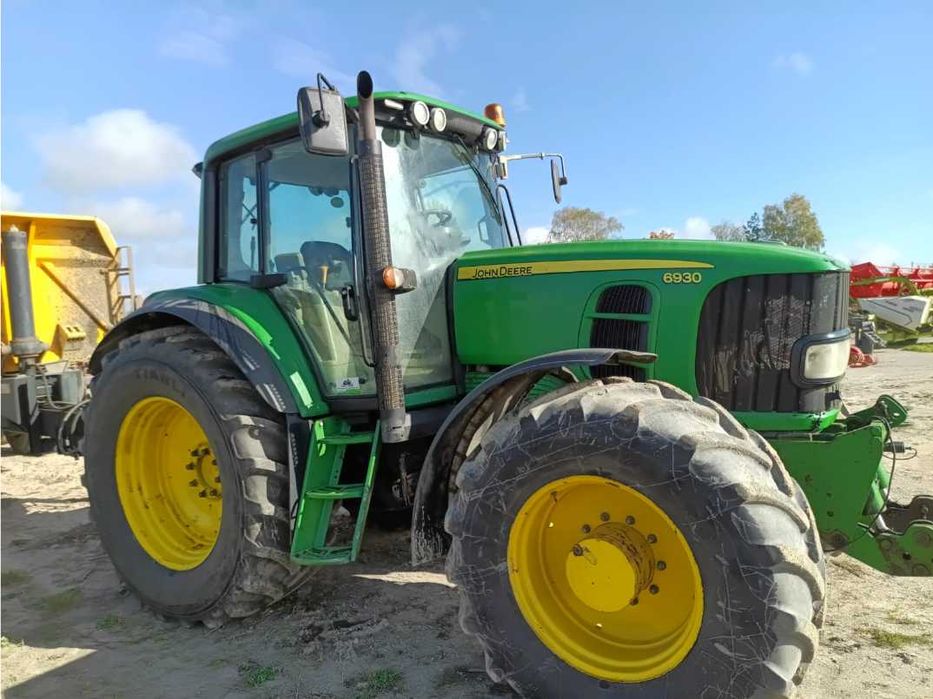 John Deere 6930 PREMIUM  z 2009 roku, 200 KM