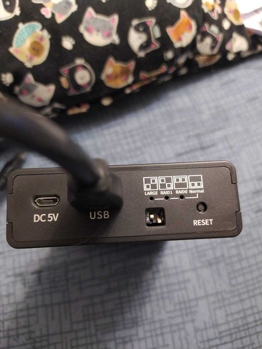 Caixa Externa com 2 HDD 500GBDs 2.5P