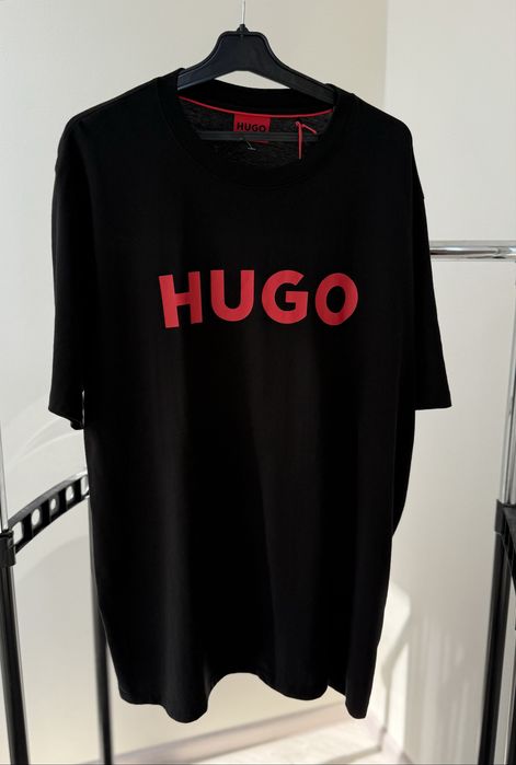 Нова! Чоловіча футболка Hugo Boss розпродаж
