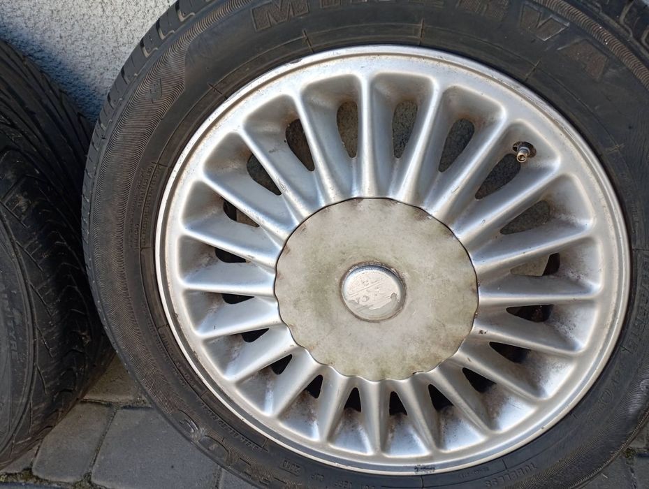 Продам чотири диски R15 до автомобіля Volvo