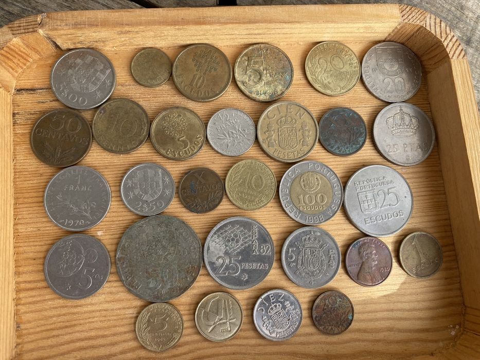 Coleção de 213 moedas