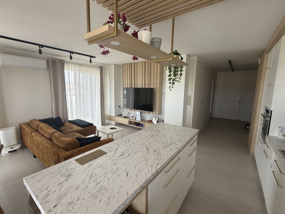 Duże, słoneczne mieszkanie premium  75m² z garażem i klimatyzacja