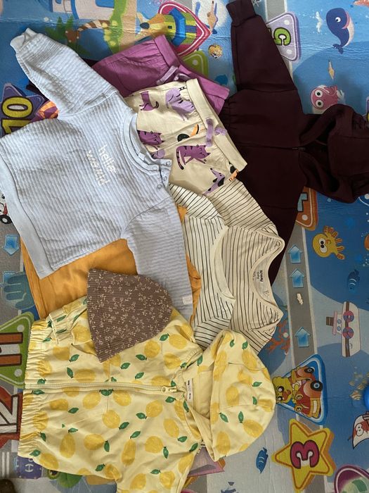 Пакет одягу дитячого розмір 74-80