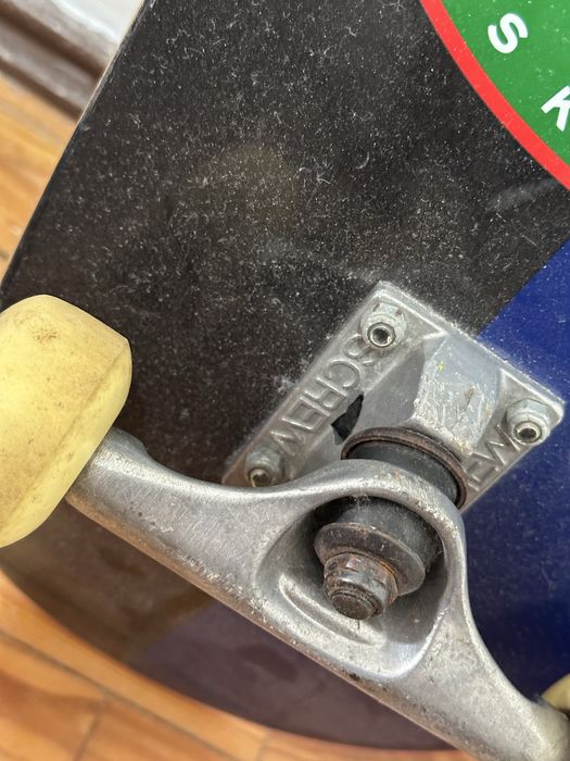 Skate completo mais Rolamentos Red Bones