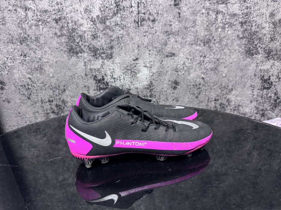 Футбольные бутсы Nike Phantom GT Academy FG/MG