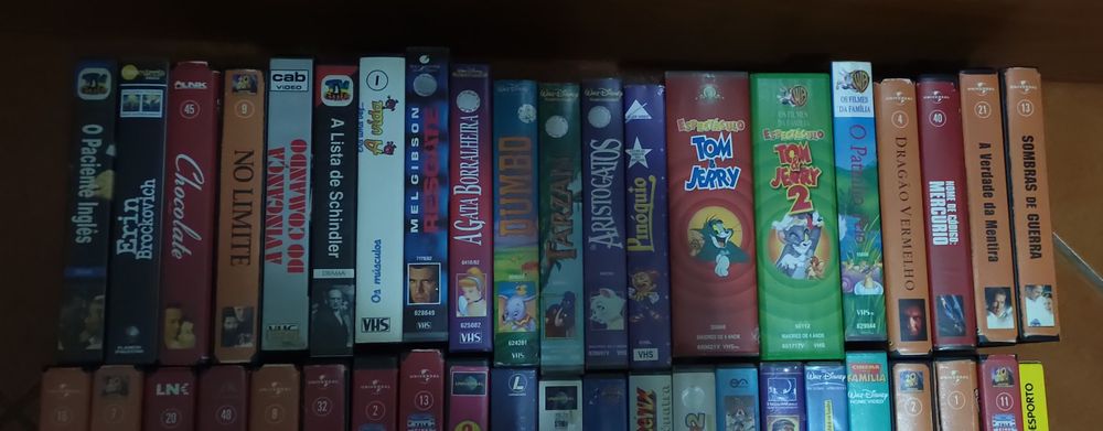 Lote 66 cassetes VHS