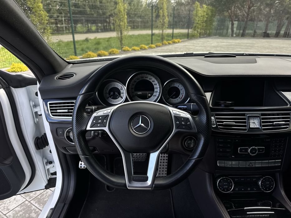 Продам Mercedes CLS в максимальній комплектацій